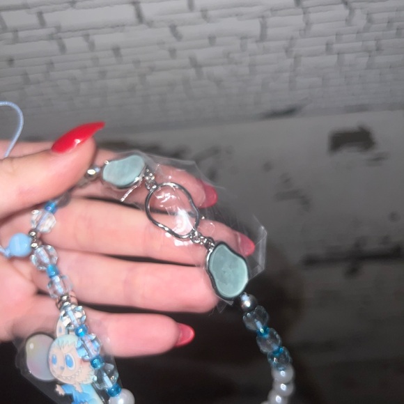 Labubu Keychain - Picture 3 of 3